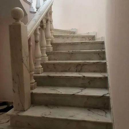 Luxury In Vila