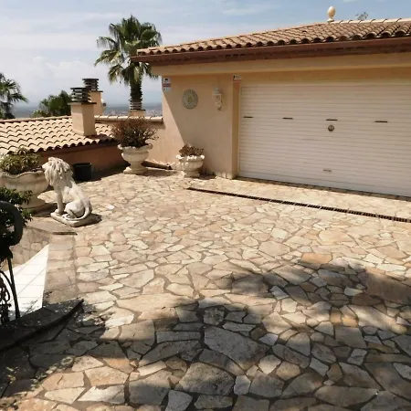 Luxury In Vila Roses
