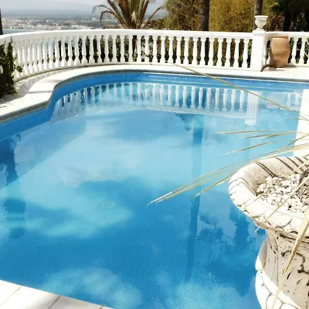 Luxury In Vila